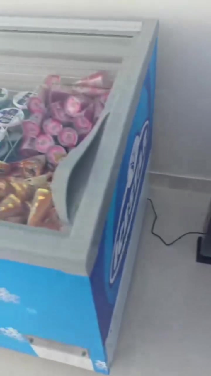 🍦✨ مندوبي قاطع الكرخ – آيس ستار ✨🍦

تشكيلة واسعة من المثلجات متوفرة الآن وبأسعار مناسبة وجودة مميزة ❄️🔥

🔹 آيس كريم قمع بمختلف النكهات
🔹 ساندويچ آيس كريم
🔹 أكواب عائلية وفردية
🔹 مثلجات وعصائر مجمدة متنوعة
🔹 توفر مستمر وخدمة توزيع سريعة

📍 مندوبي قاطع الكرخ جاهزين لتجهيز المحلات والأسواق بأحدث عروض ومنتجات آيس ستار.

📞 للحجز والاستفسار والتجهيز: تواصلوا مع مندوبي قاطع الكرخ
 استاذهشام: ***********
#آيس_ستار #مندوبي_الكرخ #توزيع_الكرخ #مثلجات #آيس_كريم #عروض_الكرخ #تجهيز_المحلات #العراق 🇮🇶🍨
