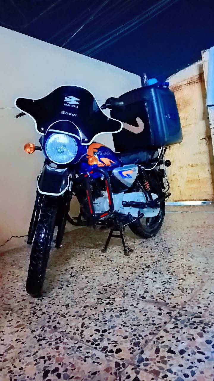 سلام عليكم / بوكسر البيع موديل 2022 دراجه اوراق محرك خير من الله كلهه شغال كهربايات كله شغالهه دراجه حلوه مكاني بغداد مدينهه الصدر /*********** / السعر /1600 بيه مجال حك الجيه
