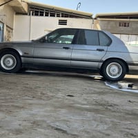 سلام  عليكم للبيع BMW 735 موديل 1993 سياره فول سياره جاهزه كلشي شغال ك...