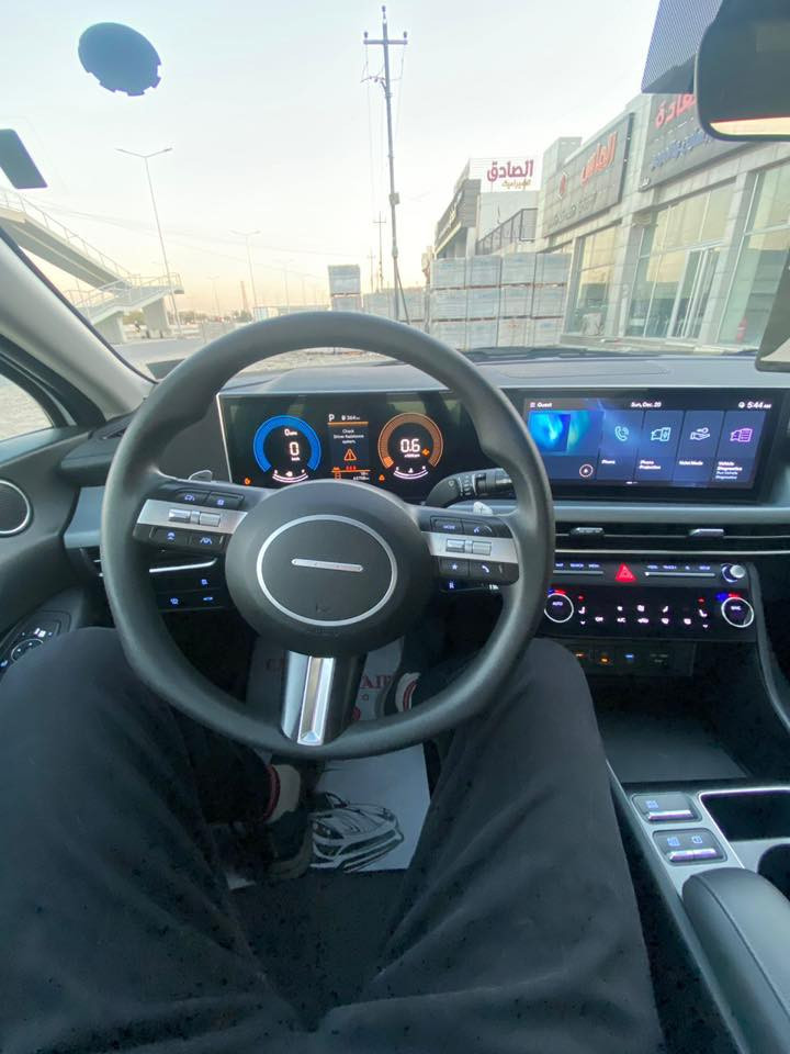 السلام عليكم
هونداي سوناتا وارد امريكي موديل 24 
السياره دخول جديد حادثها قبق صدوك بدون صبغ فقط بارد 
وبدون ايرباك 
مواصفات فول عدى الفتحه 
ماشيه 38
مكينه 2500
كير مكينه بشرط 
السياره جديده بالعافيه ع التصير من نصيبه 
مكانها الشعب 
السعر 21 وبيها مجال
للاستفسار ***********
