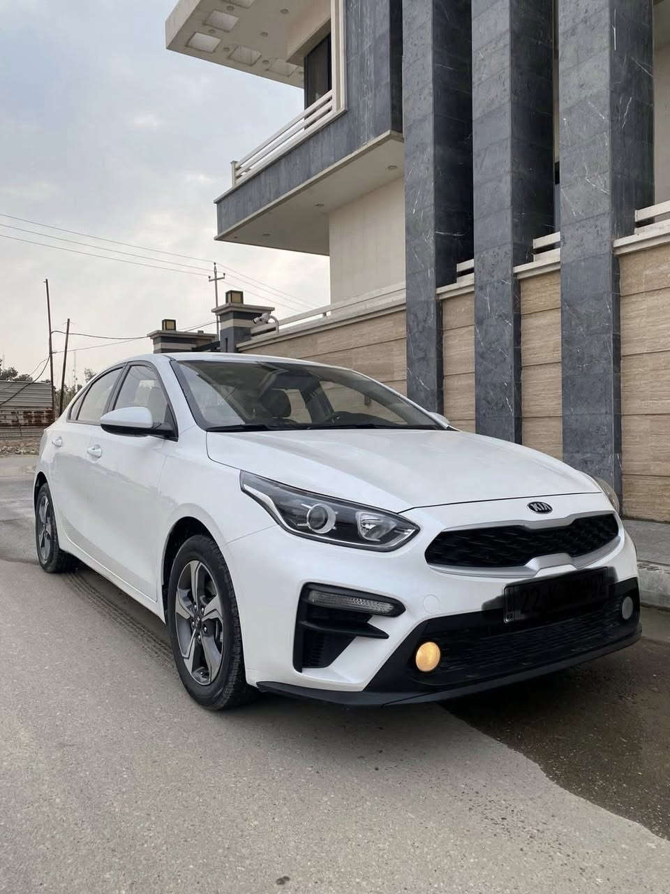 السلام عليكم

للبيع سيراتو 2019

مكفولة كفالة عامة 

رقم اربيل دولي 

هزة جديدة سنوية جديدة 

تحويل وكالة 

السعر 140 وبيها مجال قليل 

الخاص مغلق الاتصال على الرقم ***********
