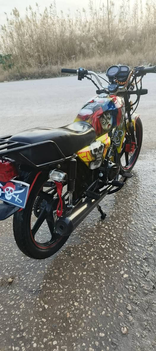 شاينگ مديل ٢٥ اوراق عنواني محاويل ناحيه الامام السعر ٧٥٠ ***********
