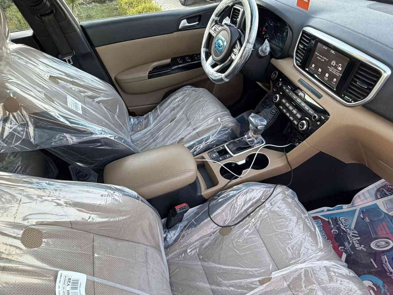 يالله
سلام عليكم للبيع كيا سبورتج موديل ٢٠٢٠ خليجي كفاله عامه جيتي لاين فول الفول عدا بيهه رصعتين جاملغ امامي ومسحوبات 
كير مكينه تبريد حداديه تخم تاير كله جديد ماشيه ٥٢ حقيقي وشرط الفحص سياره مال بيت ومامتعوبه العنوان بغداد البياع السعر ٢٠٤ وبيه مجال بسيط للاتصال ***********
