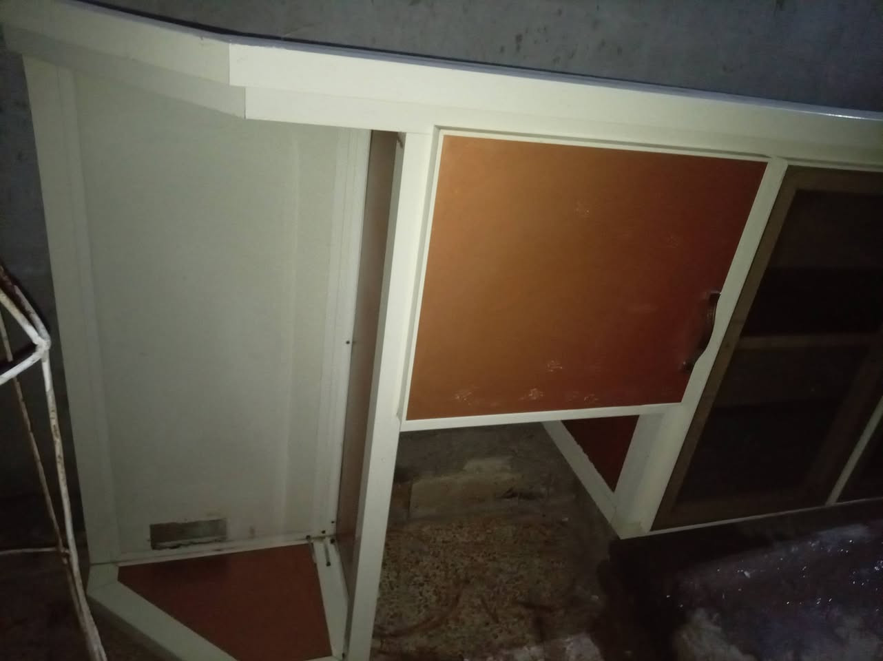 السلام عليكم كاونتر حيل ثقيل وكبير وضخم الصور ضالمتو حيل العنده نيه يشتري يجي يشوفو لان حيل جديد ونضيف  بل حقيقه الصور ضالمتو 300 وبي مجال  مكانو قوسيات تواصل خاص


**إذا كنت صاحب هذا الإعلان وتريد حذفه لأي سبب، رجاءا أرسل رسالة إلى الدعم الفني**