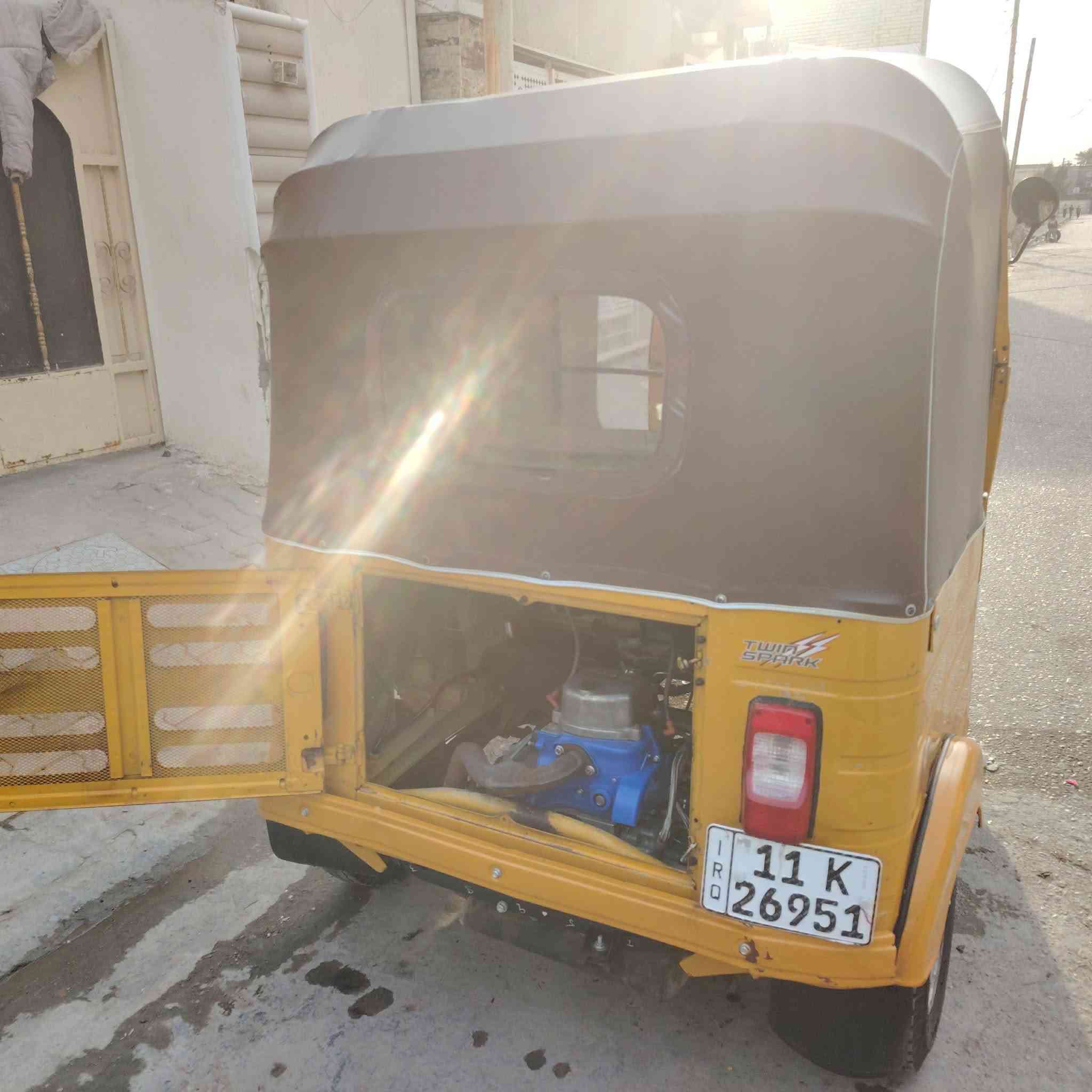 تكتك للبيع رقم وسنويه موديل 2020 تكتك نضيفه تحويل ثاني يوم *********** المكان بغداد جسر ديالى
