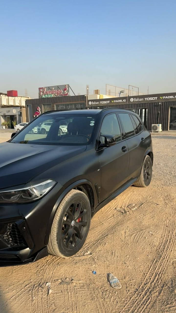 سلام عليكم للبيع
Bmw x5
بي ام دبليو x5
موديل 2020
السياره فول مواصفات
 كلين بدون حادث
مغلفه ppf مات
  محدثه بالكامل M بكج 
السياره جديده ونضيفه كلش
كامله مانقصه اي شي
  ماشيه 105 حقيقي
فول فول مواصفات
 شاشة كبيرة لمس
كاميرا 
حاسات رادارات
كشنات جلد
كشن كاراباي بصمة 
 تشغيل عن بعد
تحكمات ستيرن بلتوث اوكس
 كار بلي
أوتو ستوب للتحذيرات
تبريد مركزي
 تحديد سرعة
محرك 6 سلندر
فورويل
بارنوما
صور الحادث بالمنشور 
 مكلف بالنشر
السعر 370 
رقم صاحب سيارة ***********
