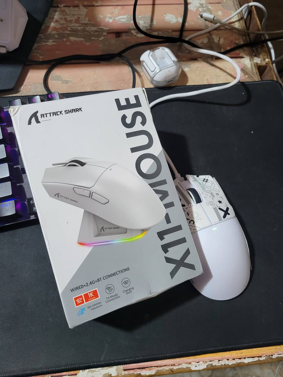 شلعه 35
ماوس x11 
كيبورد onikuma 
كيبورد اول ماخذته esc ميشتغل
توصيل موجود


**إذا كنت صاحب هذا الإعلان وتريد حذفه لأي سبب، رجاءا أرسل رسالة إلى الدعم الفني**