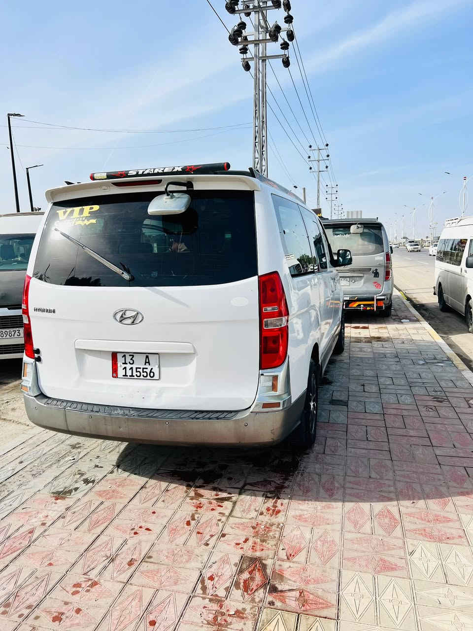 ستاركس للبيع موديل ٢٠١٤
تبديل باب السلايد فقط 
جاهزه للأخير بأسمي رقم انكليزي تحويل مباشر مشروع وطني
مصفره هيئة وغرامات 
مفتوح محور مسكر محرك كارتون قبل اسبوع شديته
السعر ١٨٥ وبيها مجال مكاني الناصريه 
***********
