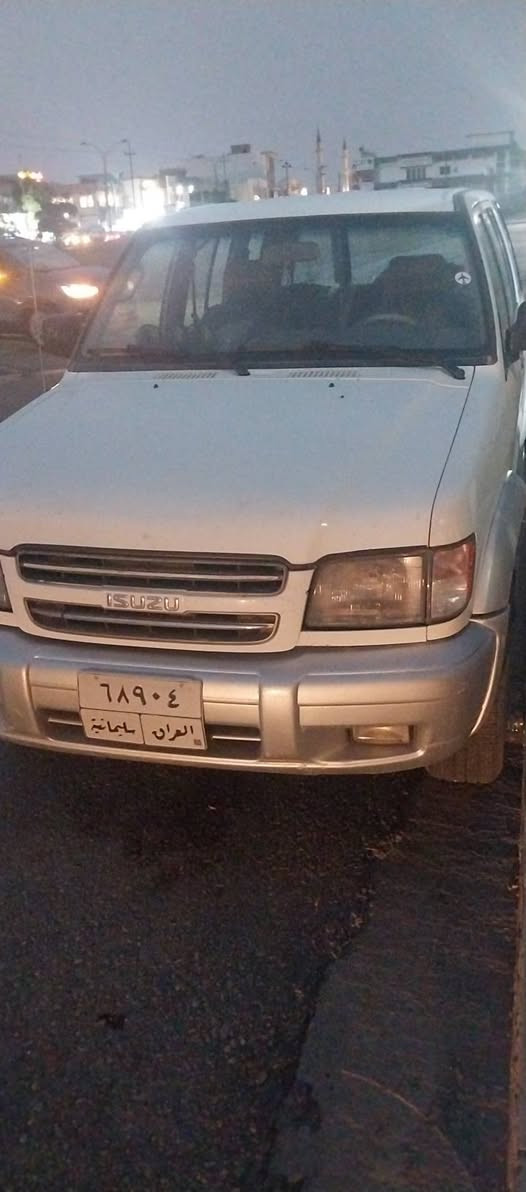 ازوزة تروبر موديل ٢٠٠٠ نظيفة كشر بلادي تخم تاير جديد محرك بطة ٣٠٠٠ شرط مال بيت السيارة  تبريد ثلج رقم سليمانية سنوية ساقطة شرط التحويل السعر ٧٠ كركوك ***********
