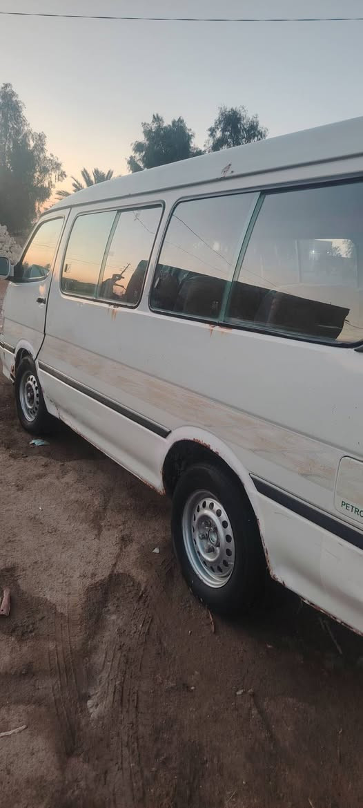 السلام عليكم فتون 2008 رقم انكلزي بابل سنويه جديده نقص سياره حداديه وبور  والباقي كله جاهز دوشمه ومكينه جديده وكسل جديد تخم تاير جديد كير جديد 
***********
