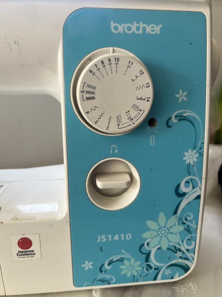 ماكنة برذر استخدام قليل سعرها ١٢٠ الف


**إذا كنت صاحب هذا الإعلان وتريد حذفه لأي سبب، رجاءا أرسل رسالة إلى الدعم الفني**