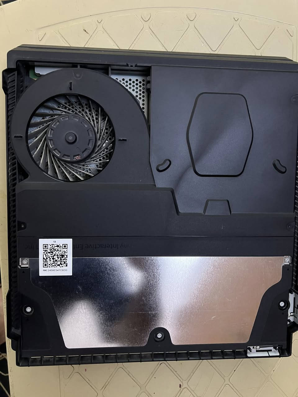 بلي 4 برو النظافه 100‎%‎ استخدام قليل اون لاين  جوستك الاصليه مال الجهاز حساب بي العاب مثل الي بصوره اخر تحديث مكاني بغداد السعر 300   رقمي ***********
