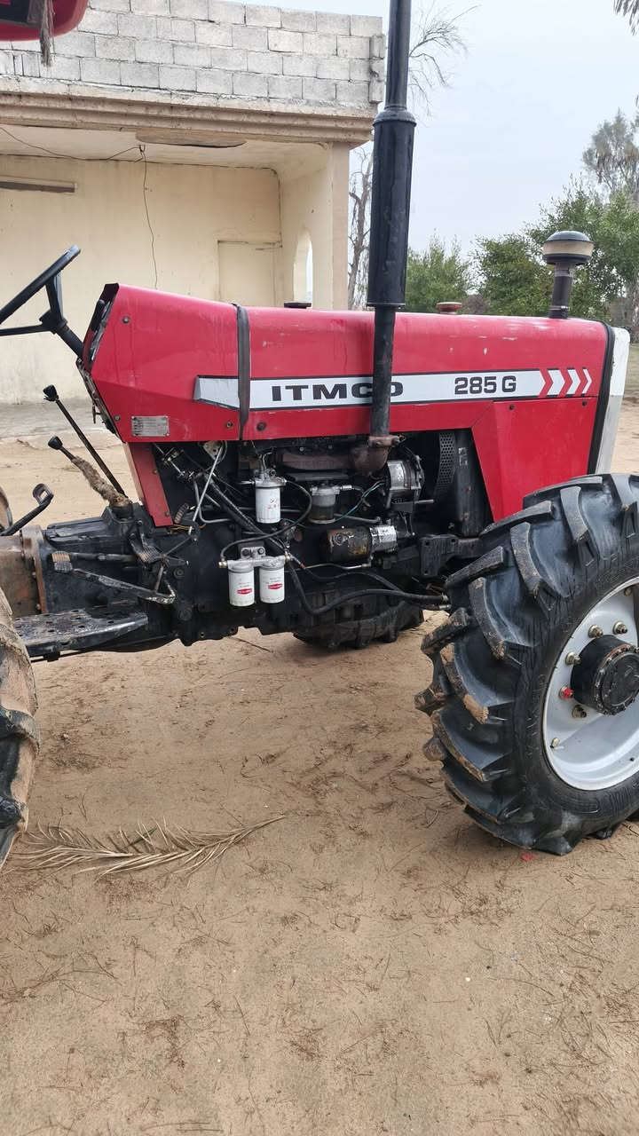 السلام عليكم مكينه فور كسن موديل ١٢محور دبل رقم سليمانية جاهز من كل شيء كهربائية كامله السعر 105وبيه مجال بسيط الموقع بيجي رقم الهاتف ***********
