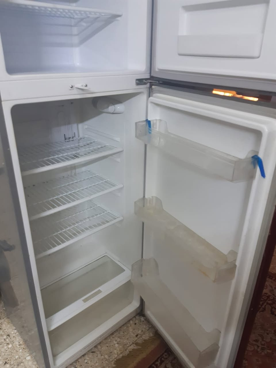 ثلاجه اخت الجديده للبيع السعر 175 المكان بغداد ‭0784 450 5000‬اي استفسار على الرقم الثلاجه مداخله تصليح
