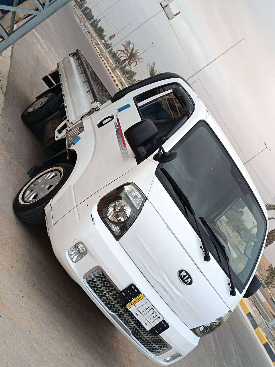 كيا2700
موديل2009. بغداد السعر 90وبيه مجال ***********
