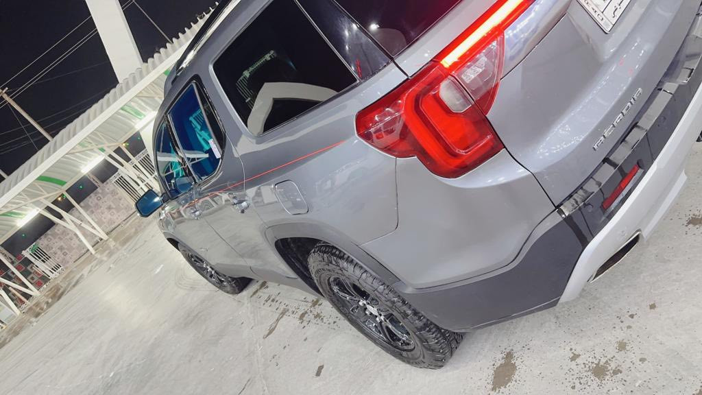 سلام عليكم جي ام سي اكاديه فئه AT4 
ملاحظه/ فولل مواصفات 
‏‎رقم بغداد
‏‎-الموديل :2021
الحادث شبر بل بنيد و شبر بل صندوك 
بدون ايرباك 
سعر 240 ورقه
مكان سياره بصره
لاستفسار ***********
فول مواصفات 
‏‎-المحرك 3.6L（ستة سلندر ) 
‏‎-لايتات زينون اصل عالي وناصي مع حاجب LEDمع كشافات دعاميه
‏‎-رادارامامي مانع تصادم
‏‎-حساسات امامية اصل
‏‎-حساسات خلفيه اصل
‏‎-حساسات ورادارت الجانبيه بالمرايا الجانبيه
‏‎-كشنات السيارة جلد اسود
‏‎شاشة الدشبول حجم كبير للتحكم بايعازت السيارة
‏‎-تحكم فول كهرباء الكرسي السائق والركب
‏‎-بصمات عدد خمسة بواب مع بصمة جنطة وبصمة تشغيل
‏‎-ثلاث قطع تبريد
‏‎-تدفئه وتبريد الكرسي المقدمة
‏‎-تدفئة بالستيرن
‏‎-السيارة 7 راكب مع الكشنات الخلفيه منفصل ملكي
‏‎-جنطة كهرباء
‏‎-تشغيل عن بعد
‏‎-دبل كزوز
‏‎-تطعيم صاج الدواخل المركبة
‏‎-سستم صوت BOSE
‏‎-اشاير بالمرايا الجانبية
‏‎-تحكم ستيرن جهتين بلوتوث حاكيةوكروس سرعة تحكم صوت
‏‎-نظامABSمانع انزلاق
