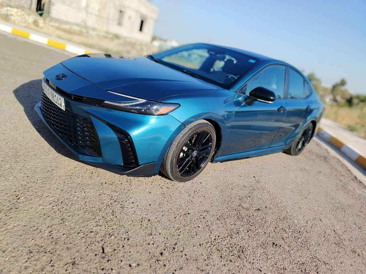 Toyota Camry SE /m2025
رقم بغداد انكليزي شرط التحويل  

مكينه 4 / 2500 هايبرد مكفوله من التبخير والتنقيص والفتح 

لووون. فيروزي 

كير اوتوماتيك مكفول 

كهربائيات كلها شغاله 

صدر امامي وخلفي جديد 

تخم تاير جديد 

غرفتها جديده  

سنتر لك  

ماشيه 14

مواصفات السياره معروفه  

بصمه  دخول ذكي

حساسات 360

رادات 360 

كاميرات 360 محيطه

نقاط عمياء جانبيه 

توقف ذاتي امامي خلفي 

قياده ذاتيه /  تحديد مسار

اشاير بالمرايا الجانبيه

سماعات jbl / 

كشنات الاماميه كهرباء 

كشنات تدفئه وتبريد

تدفئة المرايات الجانبيه

قطعتين تبريد امامي خلفي 

شحن لاسلكي /  شفتات ستيرن

سايد بريك كهرباء / نظام اوتو هولد

انظمة قياده    Eco _ Normal _ sport

لايتات اماميه خلفيه ليد نظام Active

 حادث السياره موجود (فقط  بنيد وجاملغ. مع تعديل براس الشاصي  

سونار   وفحص الكير والمحرك. مرفقات مع الصور. 

رقمي      ***********

مكان السياره   سامراء. 

السعر. 195.وبيها مجال.
