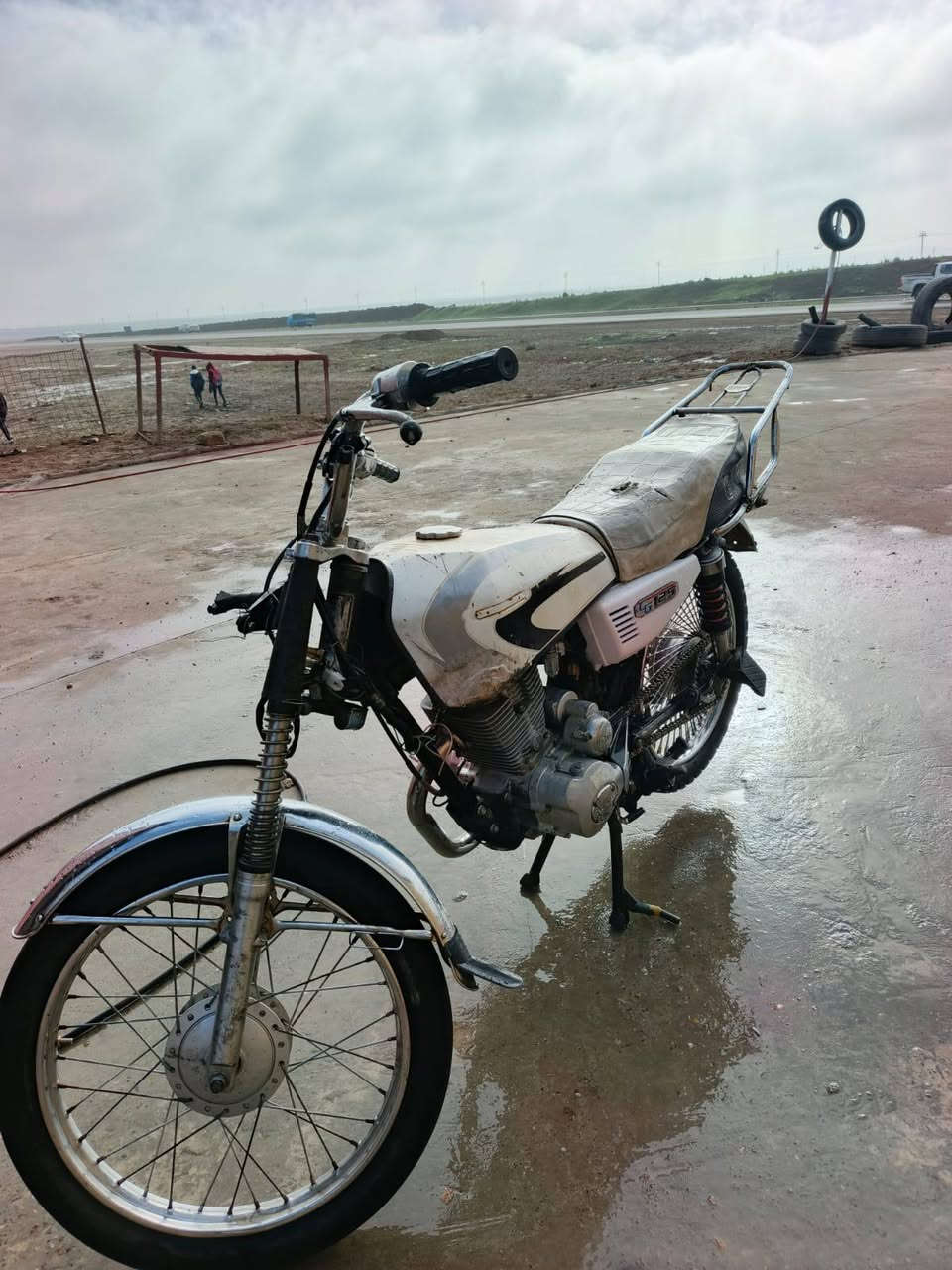 السلام عليكم موطور للبيع ***********
مكان موصل ايمن ناحيت احميدات
