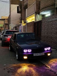 للبيع او المراوس مع تك باب او 525 نضيف  BMW E30 1990 325  رقم بغداد 11...