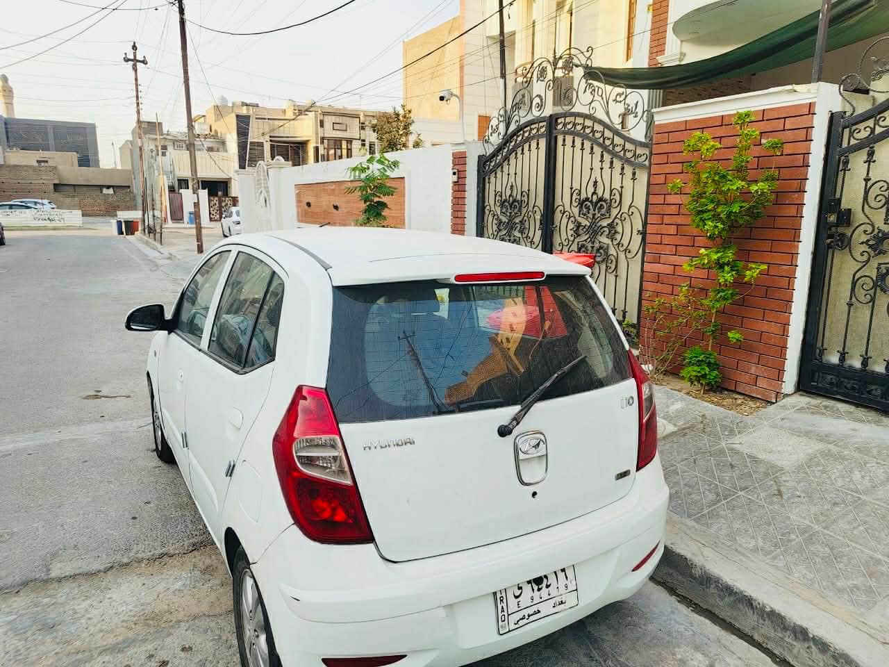 السلام عليكم
هونداي i10  2013 خليجيه شركه العامه مكفوله بيه بس شويه الداير مال الجاملغ الخلفي كلش قليل  كير ومحرك ٤ سلندر وتبريد وصدر كله مكفول مال بيت وكلش حلوه وشاشه وكامره  رقم بغداد بأسمي حولته جديد إنكليزي وهزه جديده العنوان الوزيريه 
السعر 78$ وبيه مجال👍🏻
لتواصل *********** وتساب موجود
