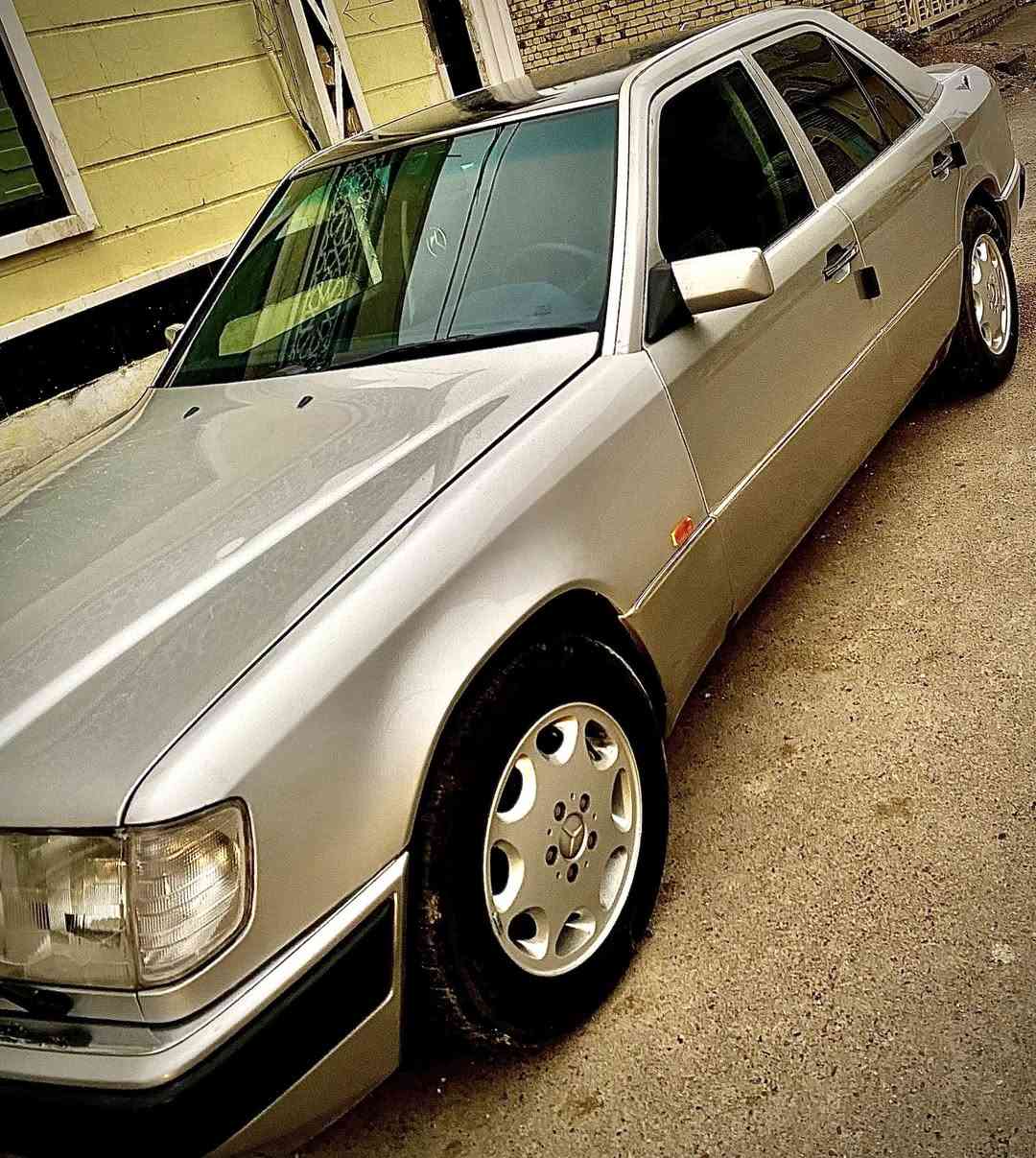 مارسيدس دب 124W مكينه خراطيم 320Eسياره نظيفه من كلشي السعر خاص الاتصال ع هاذا الرقم ***********
