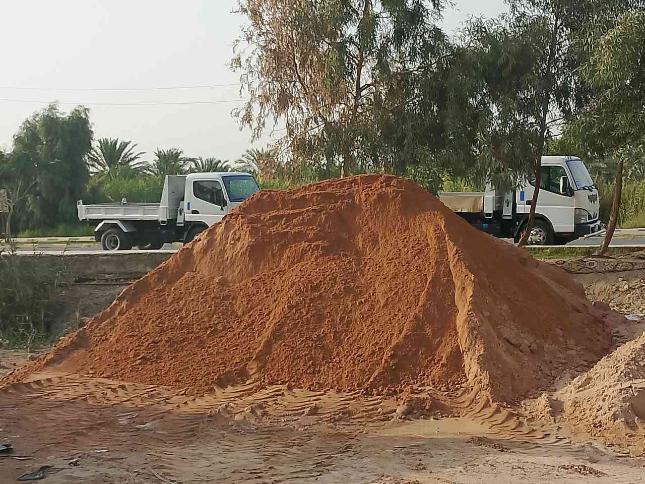 بسم الله الرحمن الرحيم 
بما ان الطوناج (الكبان) انفتح المواد صعدت شي بسيط بفضل الله وزبأنا يعرفون شنو موادنا مواد كلهة درجة أولى ومغسولة وشرط يجيك حمل فولل اليكم الاسعار 
***********
*********** علي القريشي 
كنتر رمل واصل داخل الولاية 35الف
كنتر حصو واصل داخل الولاية 40الف
كنتر رمل ولاية علي مغسول ب60الف 
كنتر جص لبخ واصل داخل الولاية 80الف
كنتر جص عكادة واصل داخل الولاية 85الف
كنتر سبيس واصل داخل الولايه 35الف
كنتر بحص واصل داخل الولايه 40الف
كنتر جلمود واصل داخل الولايه 40الف 
تك رمل اسود واصل داخل الولاية 110الف 
تك رمل أحمر لبخ واصل داخل الولايه 110الف
تك حصو واصل داخل الولايه 135الف
تك سبيس واصل داخل الولايه ب100الف 
تك جص واصل داخل الولايه 350الف
تك زميج واصل داخل الولايه 50الف
سكس رمل واصل داخل الولايه 225الف 
سكس حصو واصل داخل الولايه 260الف 
سكس سبيس واصل داخل الولايه 200الف
سكس جص داخل الولايه 800الف
سكس زميج واصل داخل الولايه ب80الف  
(لسنا الوحيدون لكننا الأفضل )سكلة ومجمع الحاج علي ابو حسين مستعدون بتجهيز موادء البناء كافة.
