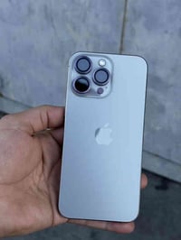 ايفون 15 برو ماكس  شرق اوسط ماستر AAA 256 بطاريه 83 السعر مليون   كارت...