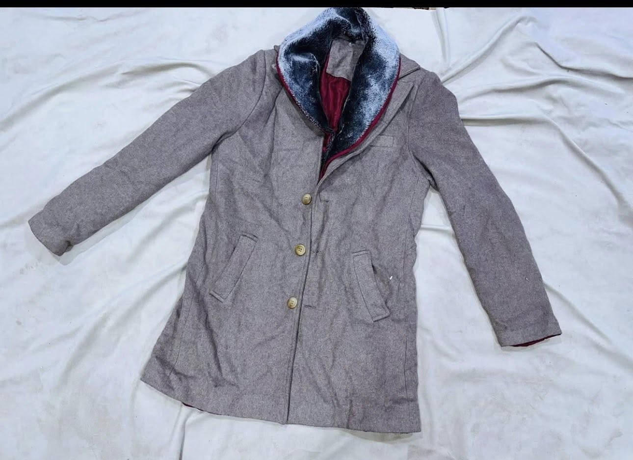 قماصل رجالية اوربية كوالتي عالية
سعر القطعة 5 الف

يتوفر خدمات توصيل جميع محافطات العراق


**إذا كنت صاحب هذا الإعلان وتريد حذفه لأي سبب، رجاءا أرسل رسالة إلى الدعم الفني**