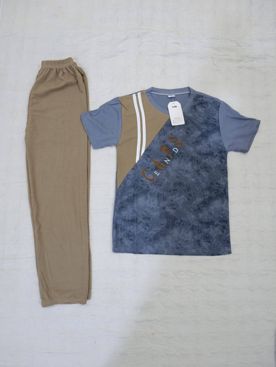 تراك ولادي خامه جاكار الاصلي 
يلبس 9-13سنه 
السعر 9
يوجد خدمة توصيل 🚖 خناقين, ديالى


**إذا كنت صاحب هذا الإعلان وتريد حذفه لأي سبب، رجاءا أرسل رسالة إلى الدعم الفني**