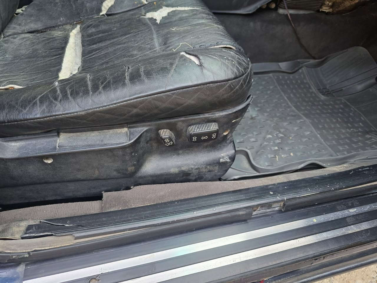 السلام عليكم BMW740 v8  للبيع
للاستفسار؛     ***********
