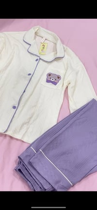 ملابس • بأنسب الاسعار • توصيل لجميع المحافظات