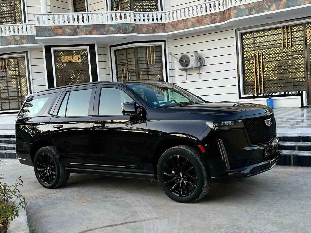 ⭕️للبيع كاديلاك 2022 خليجي⭕️
فول موصفات VlP

36 سماعه وكاله المنصور داخل الضمان

رقم بغداد كفاله من الصبغ والتبديل والشخط والرصعة

 جديده جدا السياره مغلفة اني شلتة ppf

 💢ماشيه 43000km ...💢

(المواصفات اعلى فئه 1/1 خليجي

سبريسو مساج

بصمه

بانوراما

جكات

سماعات 36

كراسي خزن 

رادار امامي وخلفي وجانبي

 نقط عمياء

عدد كامرات 5

عدد شاشات 3

كراسي كهرباء

كراسي تدفئه

كراسي تبريد

تشغيل عن بعد جنطه كهرباء

شاشه ديجيتال

هند بريك بصمه

دوس كهرباء

الى اخر …السياره غنيه عن التعريف

⭕️السعر : 688 ورقه 

للاستفسار اكثر : ‭***********
