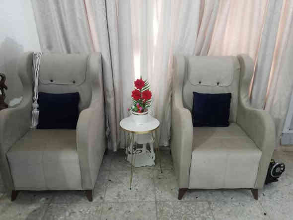 غراض بيت للبيع نضاف الديوانية شارع الوكفه***********
