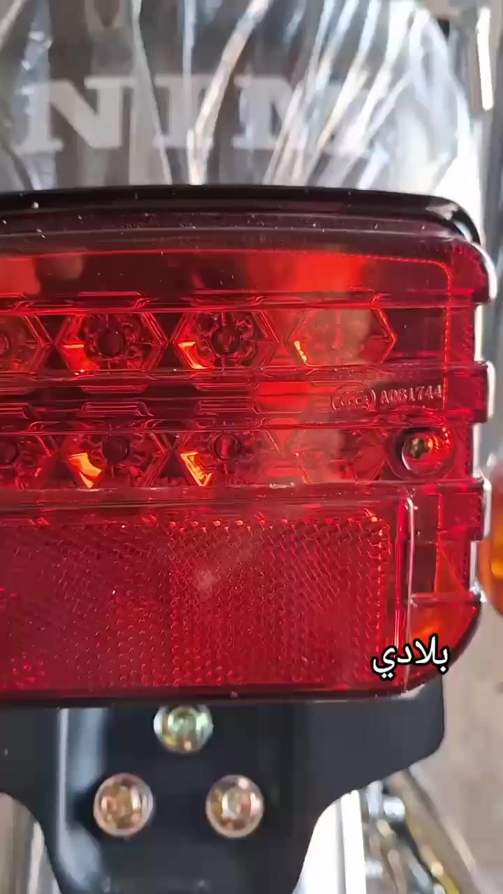 سلام عليكم اربعه كير لون اصفر موديل 27صارله سبوع من طالعه من الوكيل السعر 775 مكاني كربلاء ركن الجامعه  ***********
