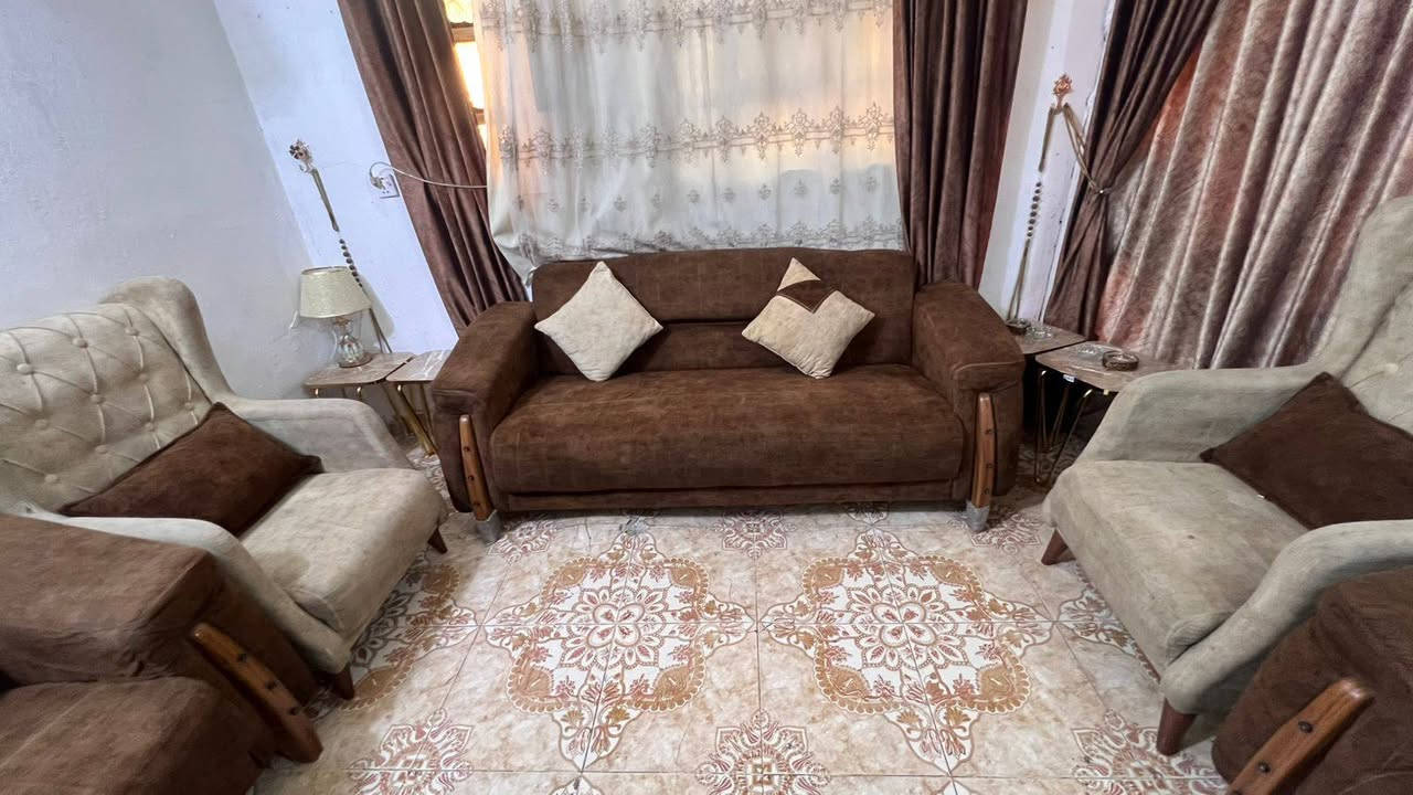 غراض نضيفه للبيع وسعر مناسب قرية ابوعليان الاتصال بالرقم/***********
