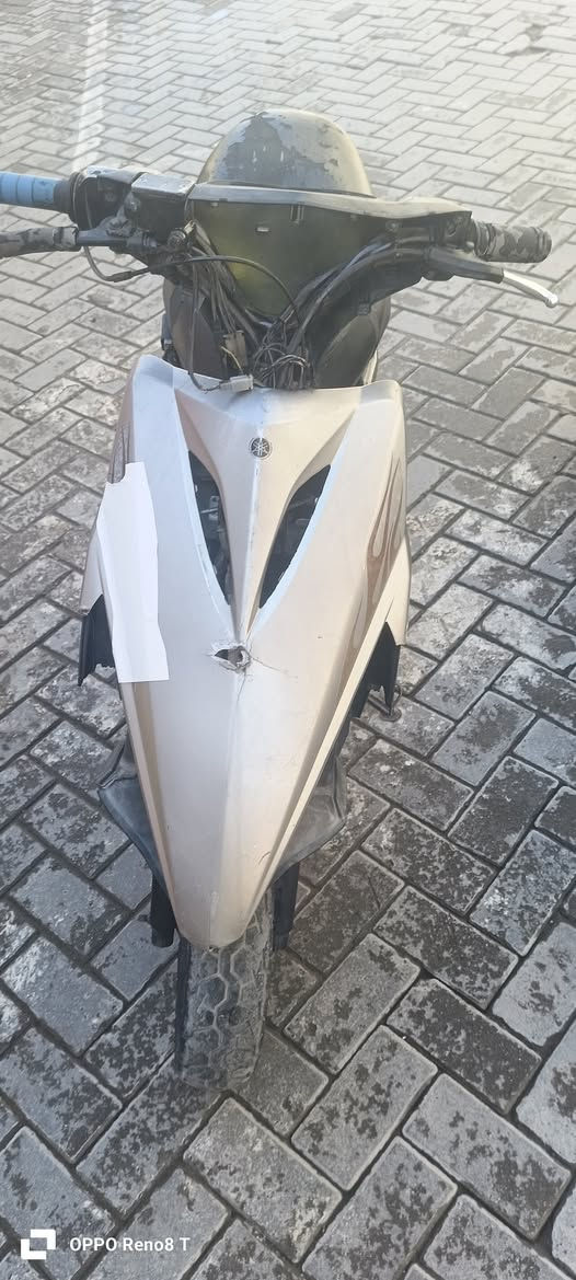 السلام عليكم للبيع دراجتين ماكس مضلع ولثانية عدلة نكرة سلف وهندر بكل وقت الدراجات شوفت عينك نقص بس كفرات الباقي كلة شغال مكاني بغداد مدينة الصدر سعر الوحدة 325وبيهن مجال رقم التلفون ***********
