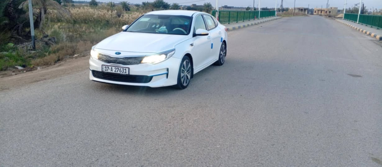 سلام عليكم وبتيمه ١٧خليجي مكينه ٢٠٠٠رقم مثني دولي مكانه بسماوه سياره جاهزه من كلشي سعر خاص ترهم مراوس ***********
