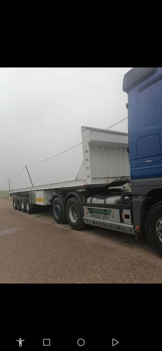 السلام عليكم عربانه للبيع حداديه اربع محاور 4 شاص 16 دنانيل 14 طول 13 ونص50  تخم تاير مكان ديالى كنعان ***********
