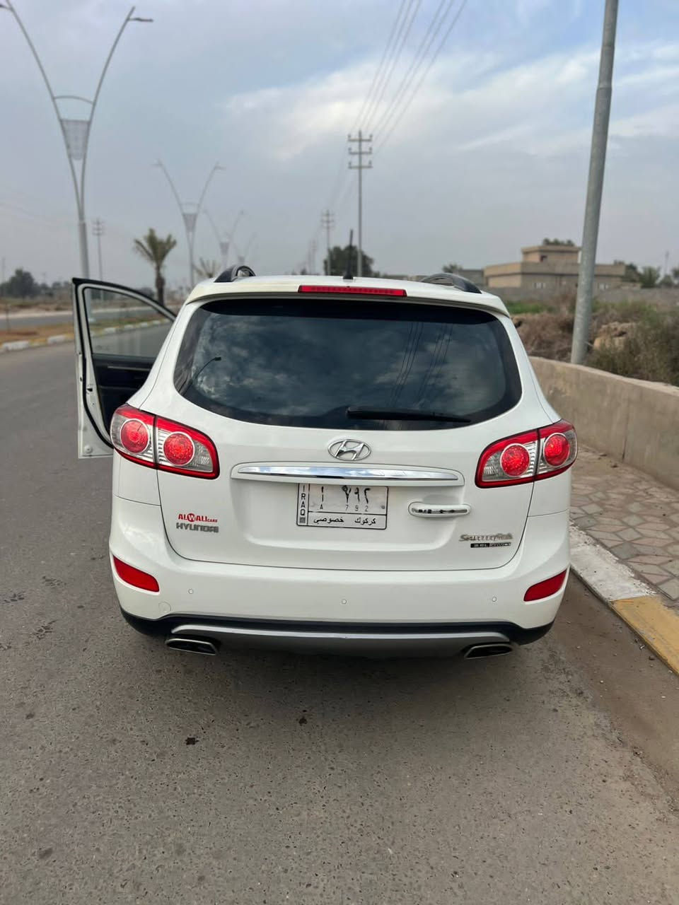 سنتافي 2012 رقم كركوك 6 سلندر فول مواصفات السعر  180 الاتصال عل الرقم ***********
