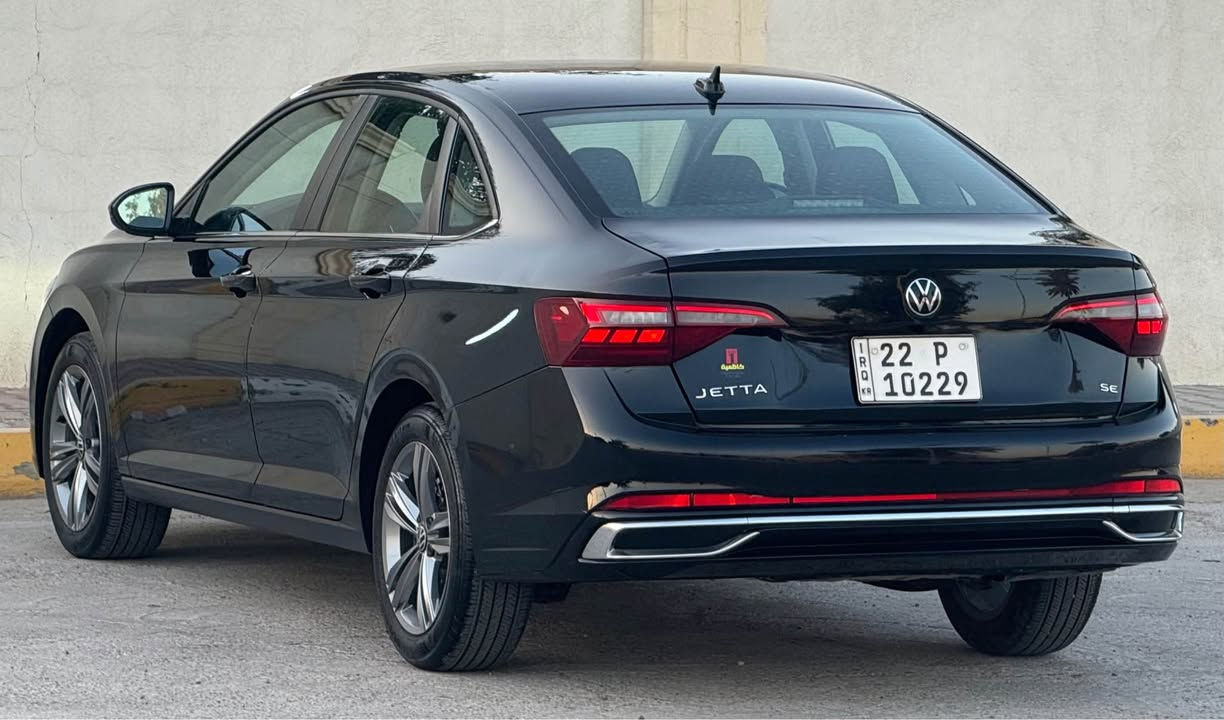 جيتا 2024  للبيع 
ماشيه 18الف   بصمه. جلد. رادار. 
دعاميه خلفيه ومكان رقم بيه صبغ فقط 
بغداد - كاظميه
***********☎️حسنين بغداد, العراق
