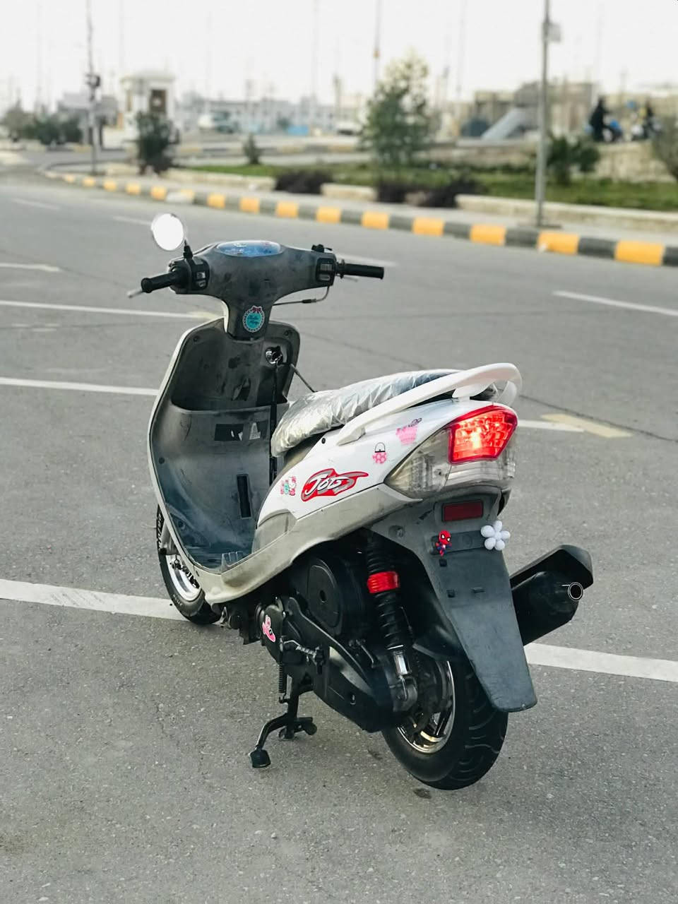 سلام عليكم دراجه ماكس منغولي للبيع الدراجه نضيفه الى اخر حبايه شوفت العين الدراجه مبدل كفرات كفراتها موجوده زلغ ما بيهن كفراتها تخبل بلمشي شلعه ومعدل تشك الكاع  مبدل بيها بس ولفات نكره سلف هندر  مال جنايه الياخذها ما تعبه وعلي 
العنوان : ميسان 
رقم :***********
السعر ٧٥٠ وبيها مجال
