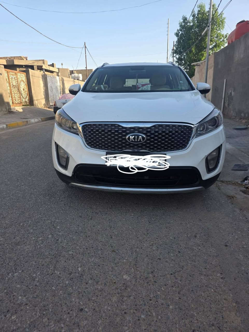 السلام عليكم 
كيا سورنتو وارد أمريكي 
موديل 2017
السيارة بيهة جاملغ  
بسعر مناسب جداً 
مكينه 6 سلندر  
تبريد ثلج
السياره احلى من الصور  
للأستفسار  ***********

