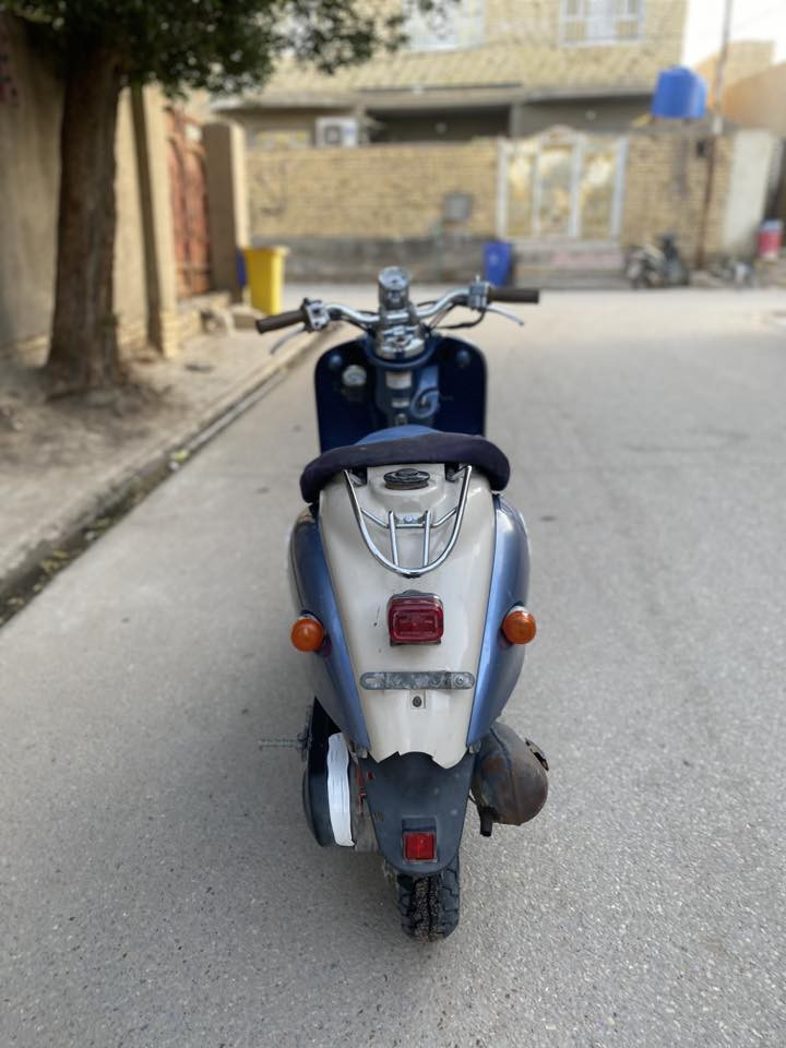 مصريه فحل خطين مطلعينهة حاويه عله ايدنه صاله سنة و7 اشهر اول فتحه للمحرك سبوعين صاله من جفتته كامله كل نقص مابيهة نگره سلف صعد بيهة ثنين اذا مادگ ال60 مرجوع شلعه ومعدل بدلنه بيهة صالنه ودبل خلفي وبنزات وره فقط مكاني ناصريه مركز سعرهة ((350))شراي يتصل ***********
