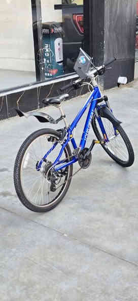 السلام عليكم دراجه ال ويس دراجه نضافه فول شتريتها قبل سبوع 300 رايدها 250 وبي مجال شي قليل الي يريدها يتفضل خاص وهاذه رقمي ***********
