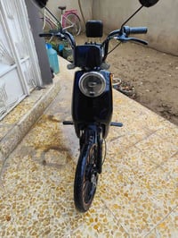 مطور شحن • ٥ بطاريات • موصل ايسر