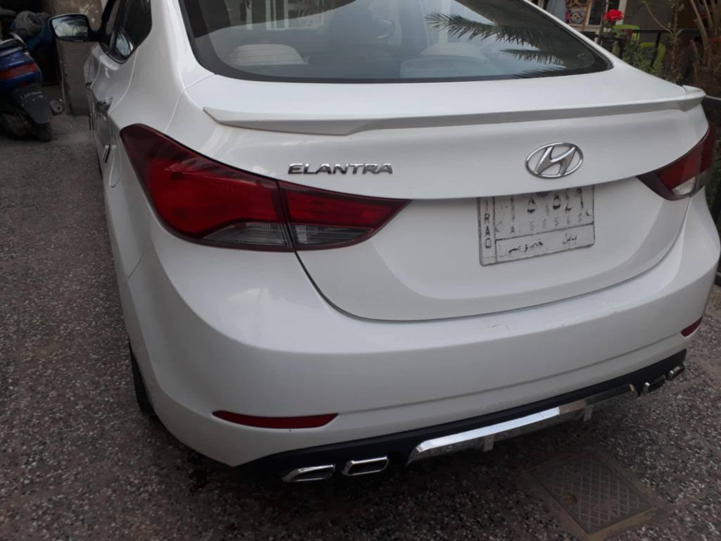 النترا خليجي /مكينة 1800
موديل 2014/رقم بابل/سنوية لغاية ال2027
فول مواصفات ماعدا البصمه 
كير ومكينه وتبريد وتدفئه وكهربائيات وحداديه مكفولات
بيه جاملغ ايمن وخشم البنيد /وبيه جاملغ ايسر كما موضح في الصوره 
السعر/118وبيه مجال بسيط جدا 
المكان /حله /شارع 80 النجف
*********** حلة, بابل
