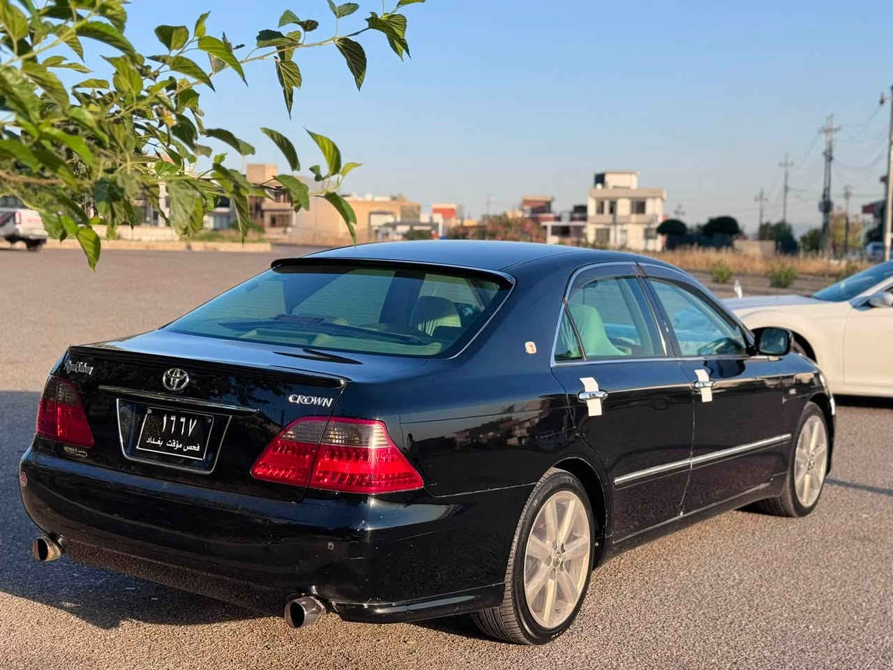 شاهینە ١٨٢ رۆیال گەورە بە گەورە موسس فولل فولل مواسەفات سلاید و کوشن جلد و هیتەر و سەلاجەو پیش و دوا حاسە زۆر مواسە فاتی تر بەس شوین موسەکانی بۆ یاخە سەیارەکە فول فولە بی دوکە لە سەیارەکە مالی دۆستە کۆدی بۆ کراوە بە ناوی خۆمە وەیە بۆ زانیاری زیاتر.   

***********.
 ***********.

