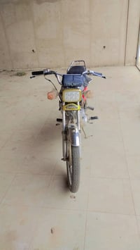 دراجه اربعه كير موديل الشاصي 21 المحرك 25 مكفوله كهربائيات كلها شغاله ...