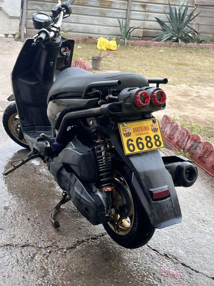 جبلي شاشه حديث مديل ١٤ دراجة مكينة كفالة تجي تفحص تاخذ لفيتر نظافته واني مداريها دهن اصلي وبانزين محسن  كفرها تجاري  بيه فقط ملاحضات بسيطه والدراجة تسوه  بريك خلفي سيم مقطوع شغلاته ما تكلف وترجع نايلون رايدة 800 وبيه مجال للطيبين بسيط
مكاني بياع 
***********
