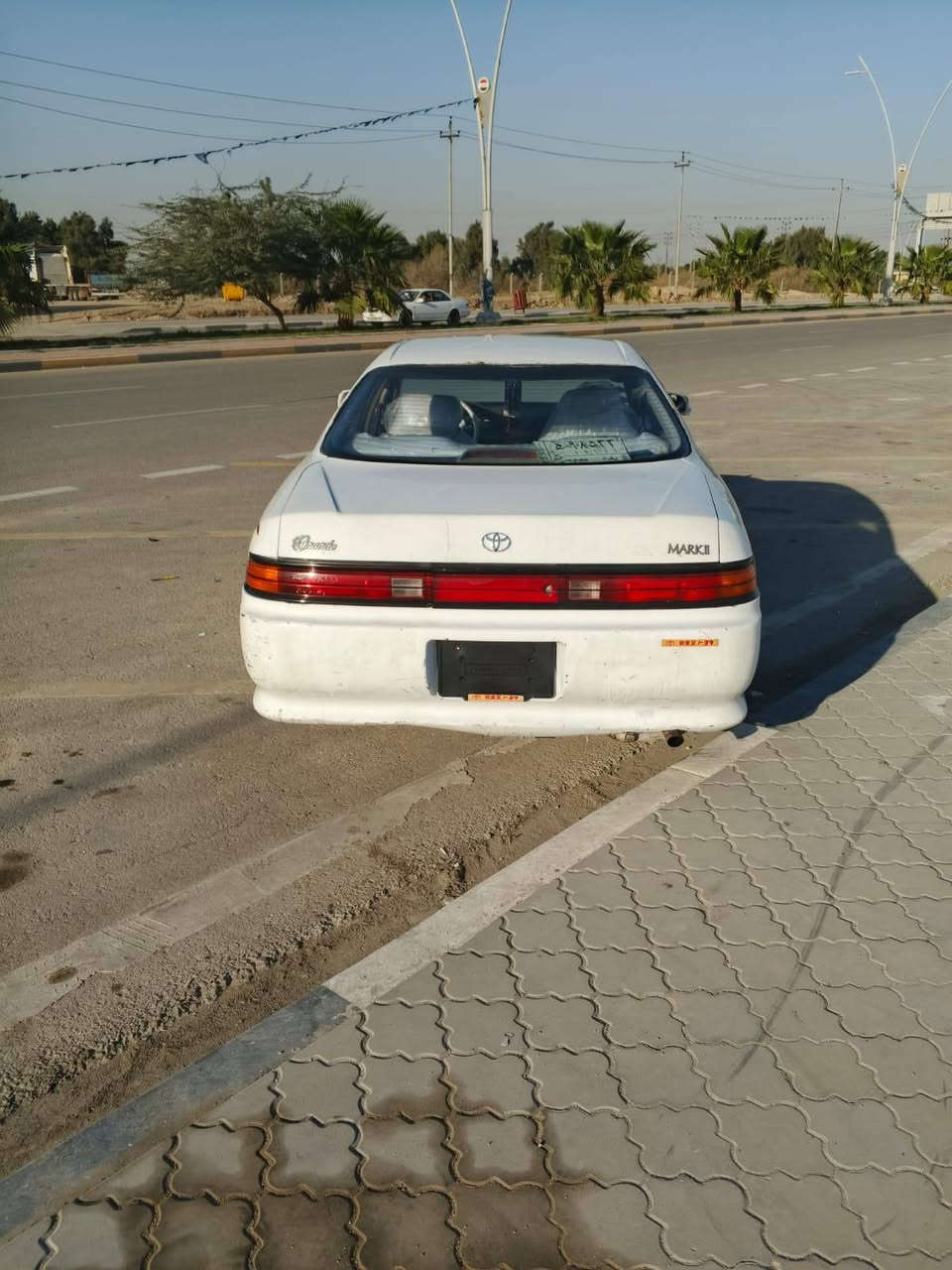 سياره مارك للبيع اصوليه رقمها بغداد مكصوصه قمارة وجنطه راعيها بغداد مكينه وكير ونجي جدد كهربائيات شغاله كلها
حداديه كلها جديده السعر 35وبيها مجال 
عنوان البصره الزبير 
***********
